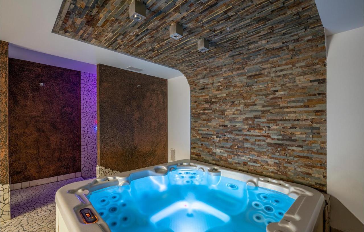 Gorgeous Home In Magliolo-Finale Ligure Exterior foto